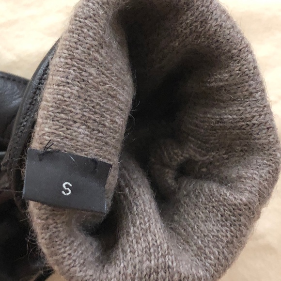 Men's Dark Brown Leather Gloves - Picture 6 of 16